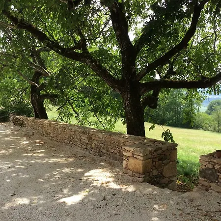 Les Tilleuls Castels